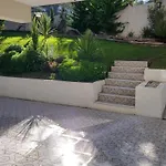 Jardin Privado Para Familias Y Trabajo