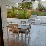 Jardin Privado Para Familias Y Trabajo