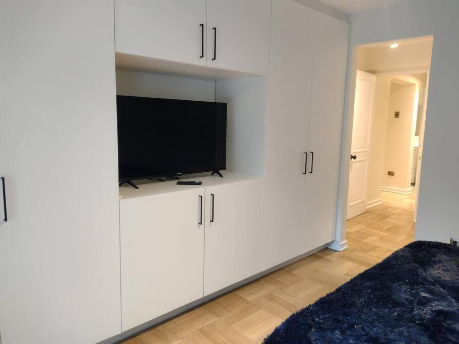 Apartamento Jardin Privado Familias Y Trabajo